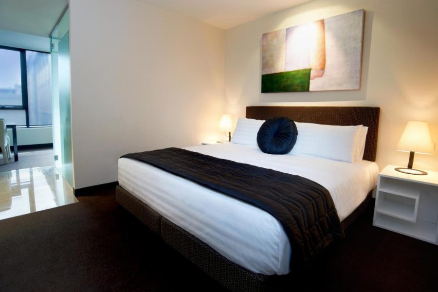 MediStays Corporate Living Accommodation Hawthorn Hospital Accommodation Bedroom